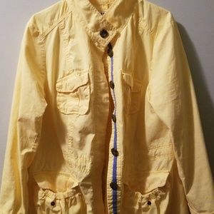 Beautiful yellow jacket